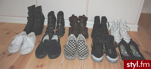 nigdzie nie mogę dostać butów w kratkę, nie widzieliście ich w jakimś sklepie ? xd - Pozostałe Buty Moda