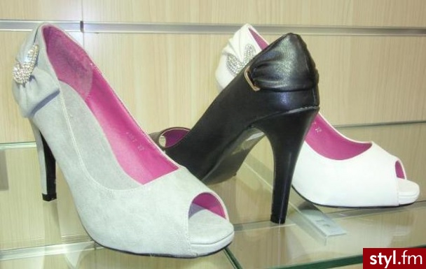 Pozostałe Buty Moda