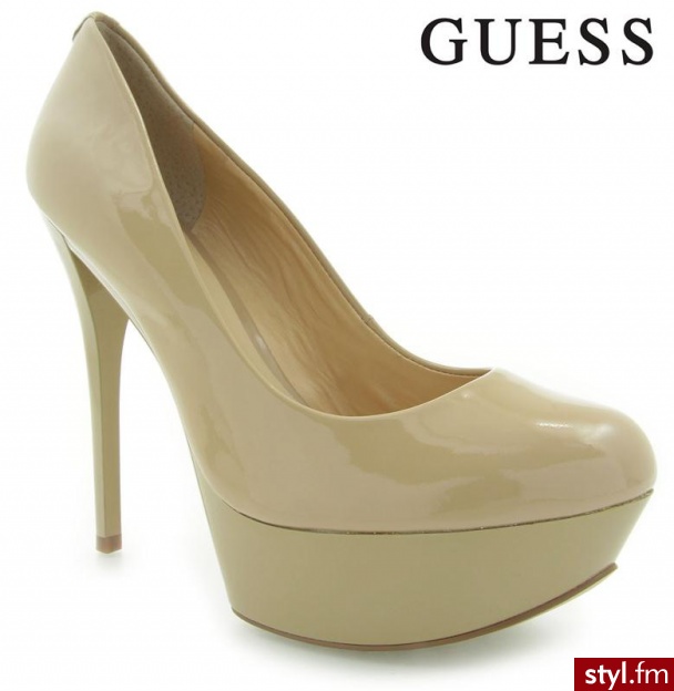 Guess GENIA DECOLLETE PUMP PATENT BEIGE - Czółenka Buty Moda