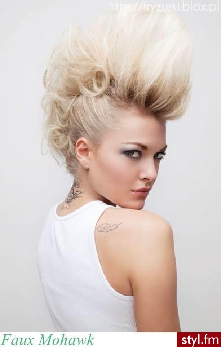 Blond Punk Rock Alternatywne Długie Fryzury