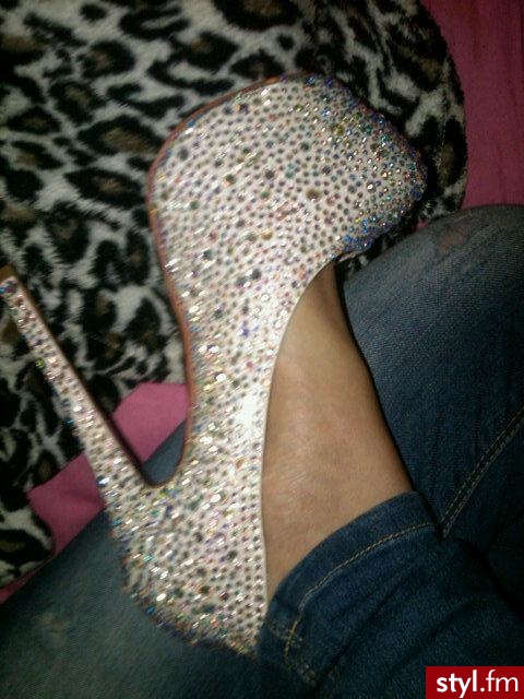 Szpilki Buty Moda