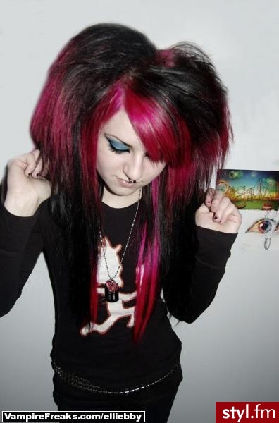 EMO Alternatywne Średnie Fryzury