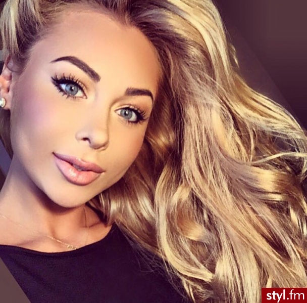 Blond Rozpuszczone Kręcone Na co dzień Długie Fryzury