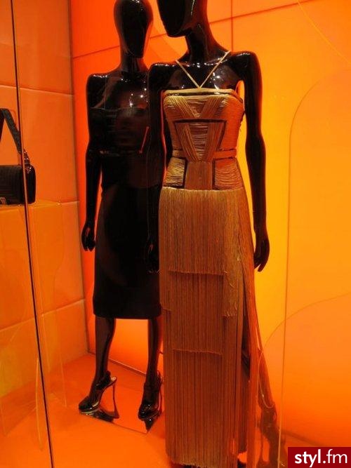 Sukienki Moda