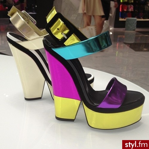 Sandały Buty Moda