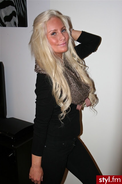 Blond Rozpuszczone Kręcone Na co dzień Długie Fryzury