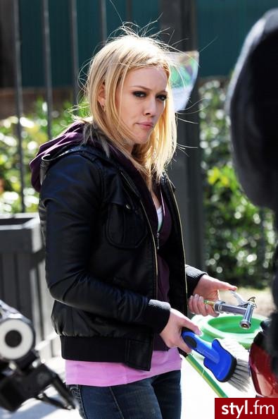 Hilary Duff - Moda uliczna Inne Moda