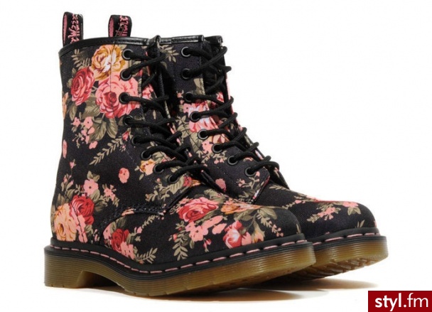 Glany Buty Moda