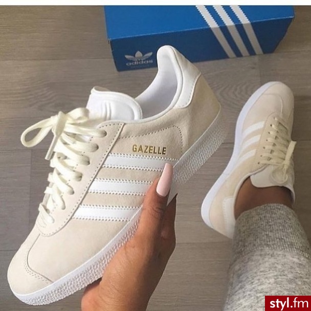 Pozostałe Buty Moda