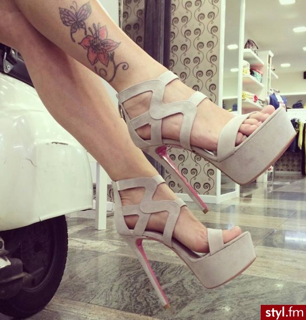 Szpilki Buty Moda