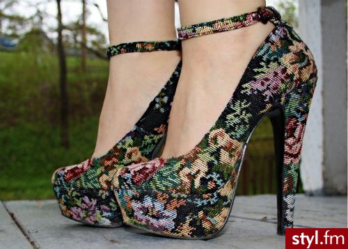 Pozostałe Buty Moda