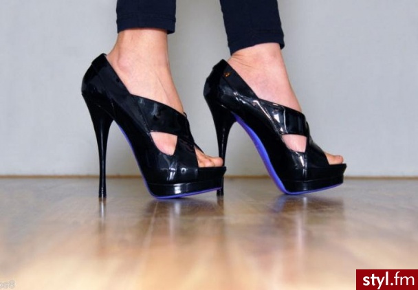 Szpilki Buty Moda