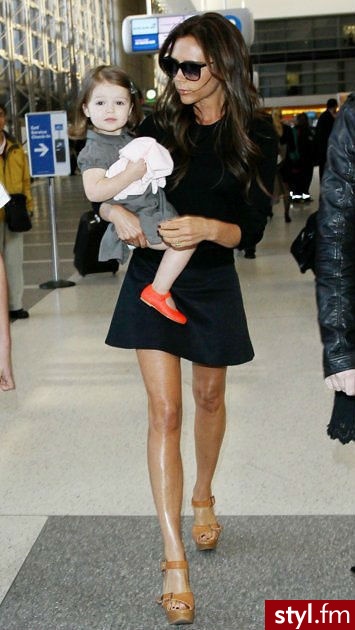 Victoria Beckham - Nasze maluchy Dziecko