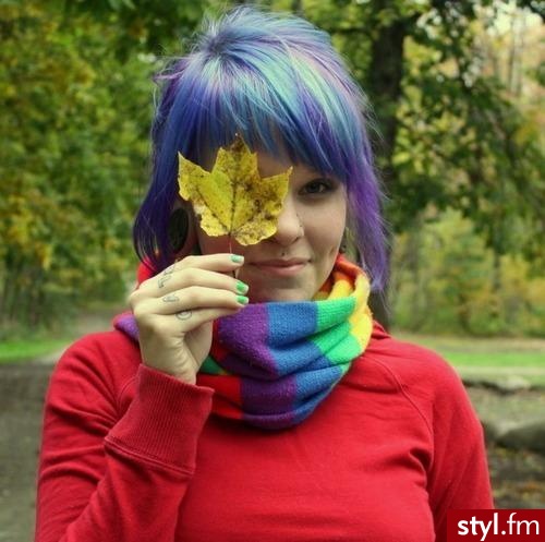 Średnie Fryzury