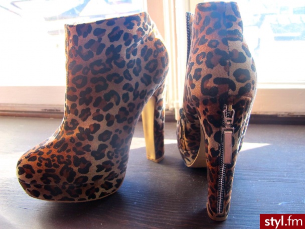 Pozostałe Buty Moda