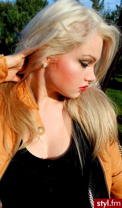 Blond Rozpuszczone Proste Na co dzień Długie Fryzury