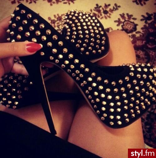 Szpilki Buty Moda