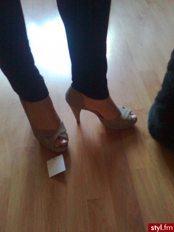 Szpilki Buty Moda