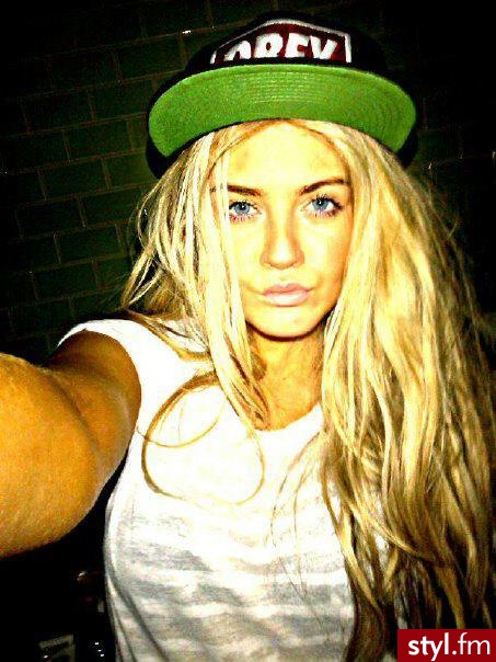 Blond Rozpuszczone Kręcone Na co dzień Długie Fryzury