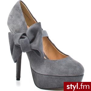 Kelsi Dagger Tiffany- Grey Suede - Polyvore. Pobrano ze strony: http://www.polyvore.com/kelsi_dagger_tiffany_grey_suede/thing?id=26984689 - Pozostałe Buty Moda