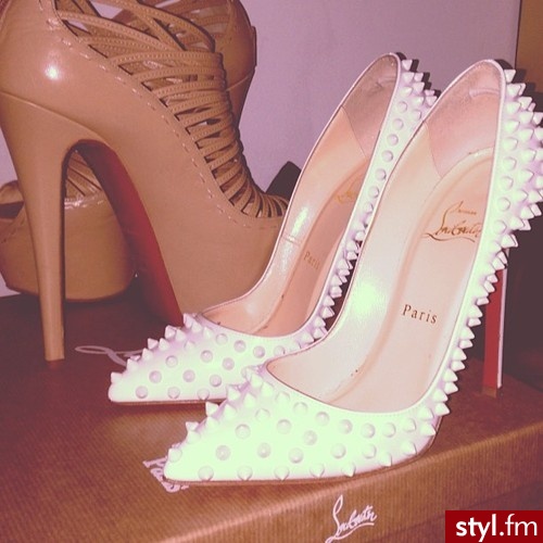 Szpilki Buty Moda