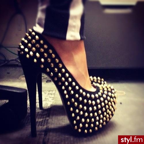 Szpilki Buty Moda