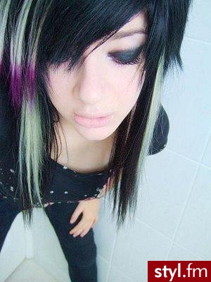 EMO Alternatywne Średnie Fryzury
