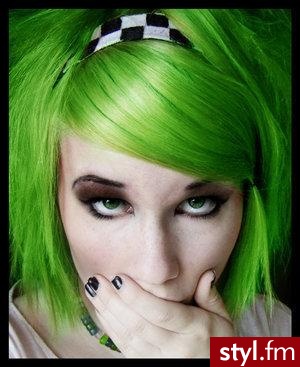 scene hairstyle - EMO Alternatywne Średnie Fryzury