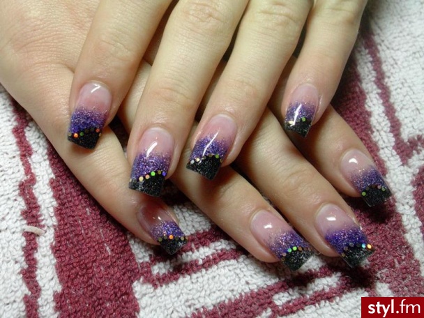 violet - Paznokcie