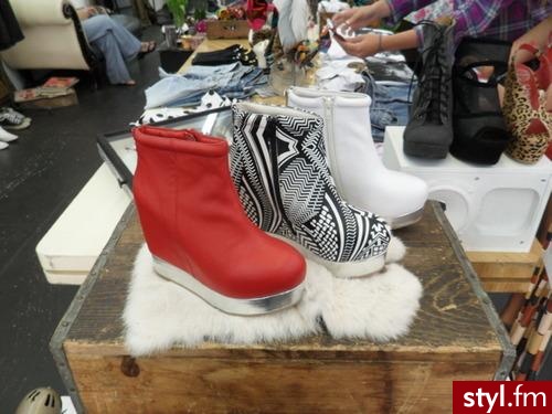 Pozostałe Buty Moda