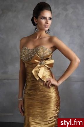 Sukienki Moda