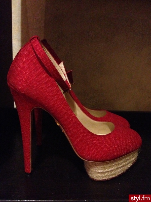 Szpilki Buty Moda