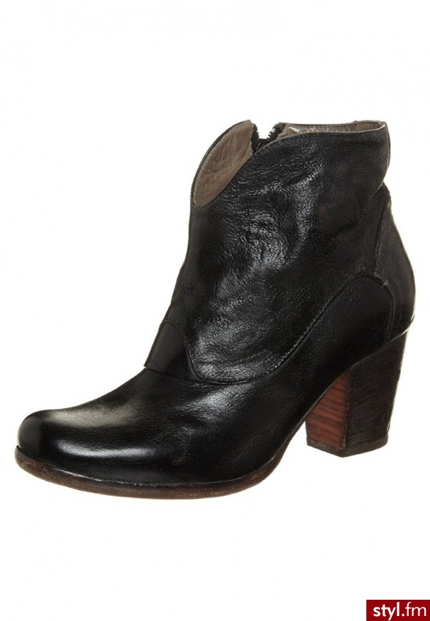 Moma Botki kowbojki i motocyklowe czarny (93305) - Botki Buty Moda