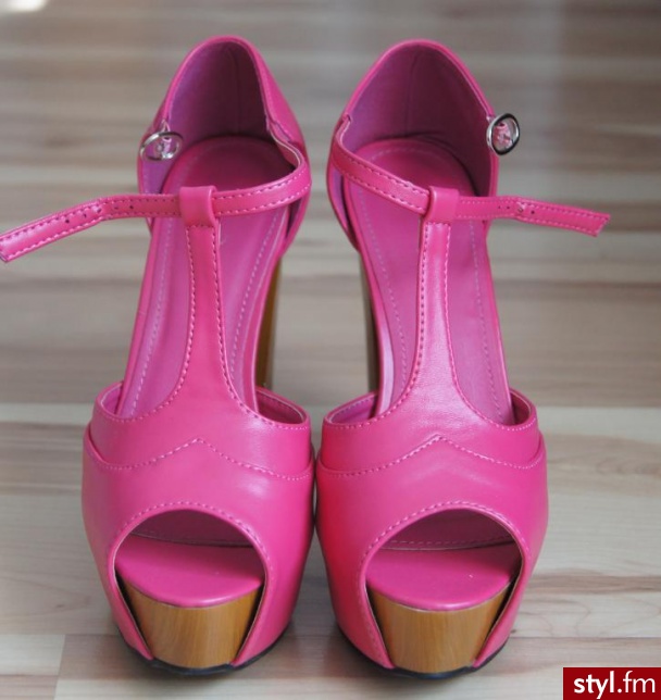 Sandały Buty Moda