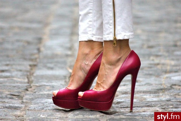 Szpilki Buty Moda