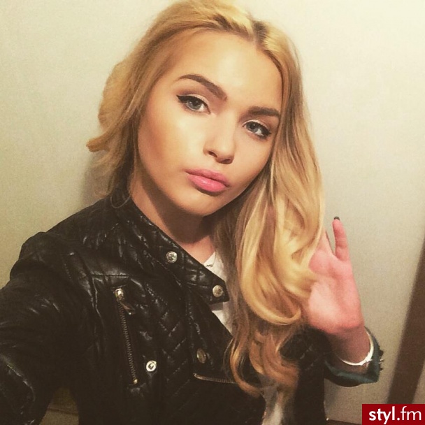 Blond Rozpuszczone Kręcone Na co dzień Długie Fryzury