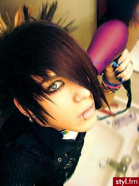 EMO Alternatywne Średnie Fryzury