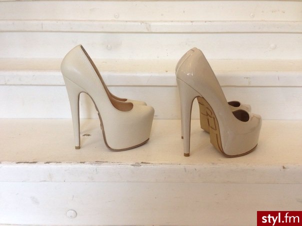 Szpilki Buty Moda