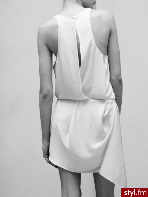 Sukienki Moda