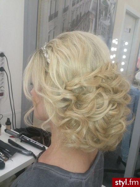 Blond Upięcie Kręcone Ślubne Długie Fryzury