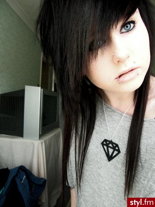 EMO Alternatywne Średnie Fryzury