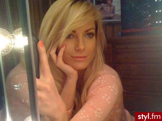 Blond Rozpuszczone Proste z grzywką Na co dzień Średnie Fryzury