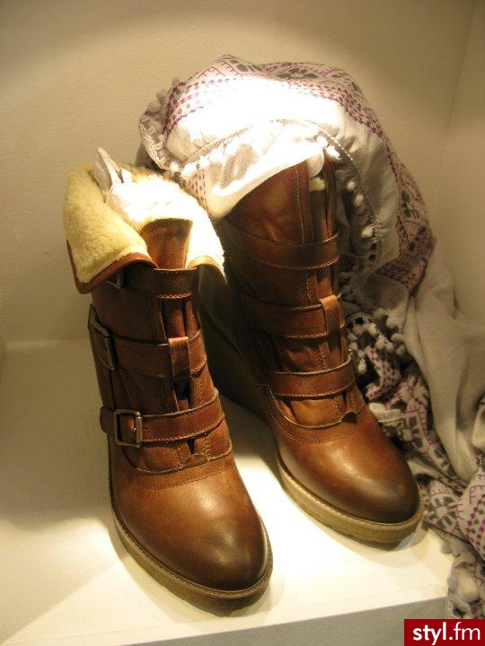 Pozostałe Buty Moda