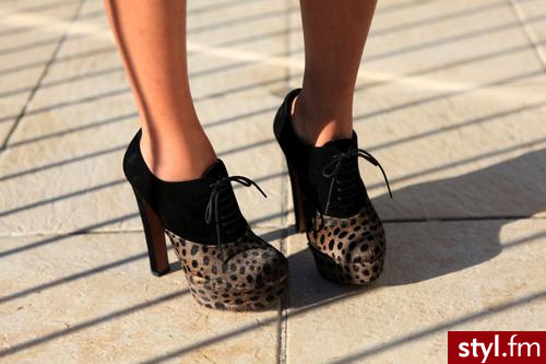 Pozostałe Buty Moda