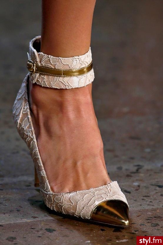Szpilki Buty Moda