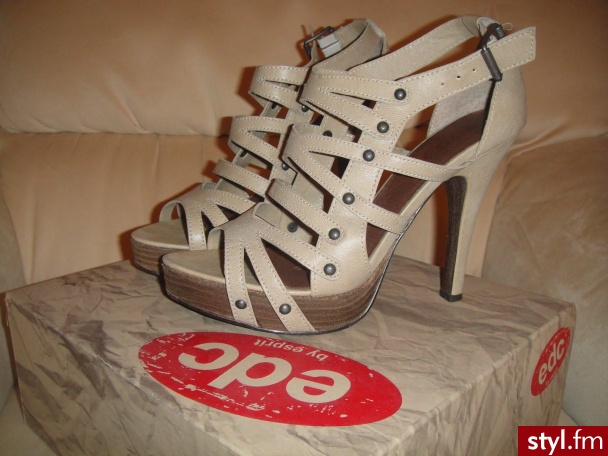 Pozostałe Buty Moda