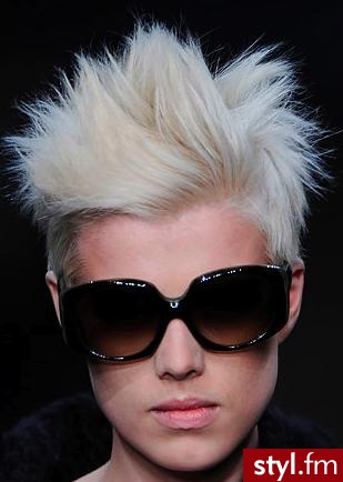 fryzury. Agyness Deyn - Krótkie Fryzury
