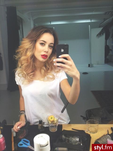 Średnie Fryzury