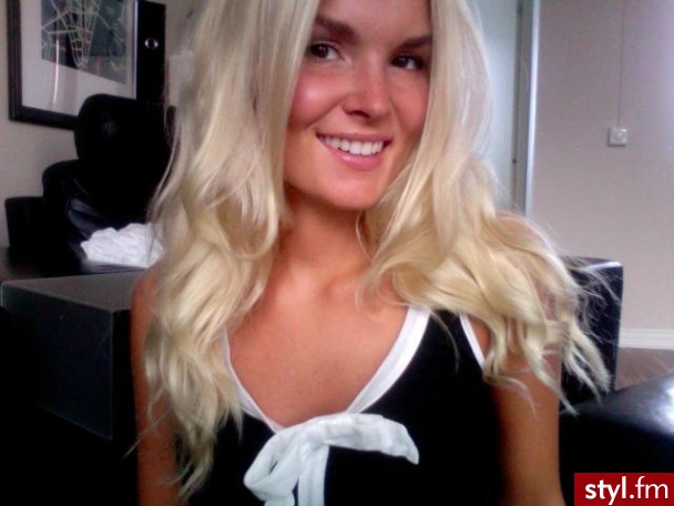 Blond Rozpuszczone Kręcone Na co dzień Długie Fryzury