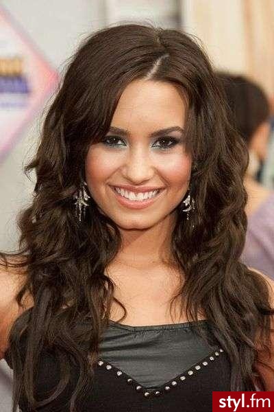 Makijaż w stylu Demi LOVATO ; * - Makijaże